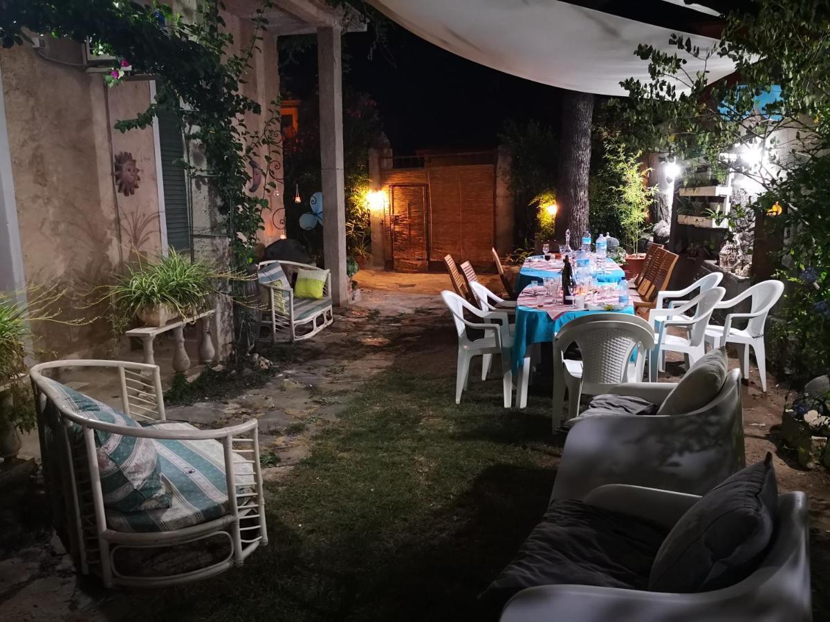 Bed and Breakfast Zia Chiarina San Nicolo Gerrei Zewnętrze zdjęcie