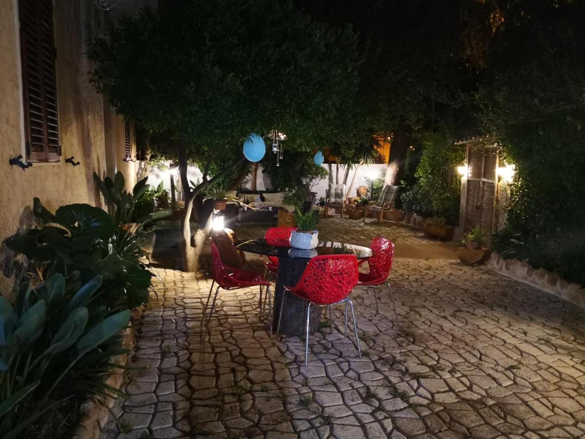 Bed and Breakfast Zia Chiarina San Nicolo Gerrei Zewnętrze zdjęcie