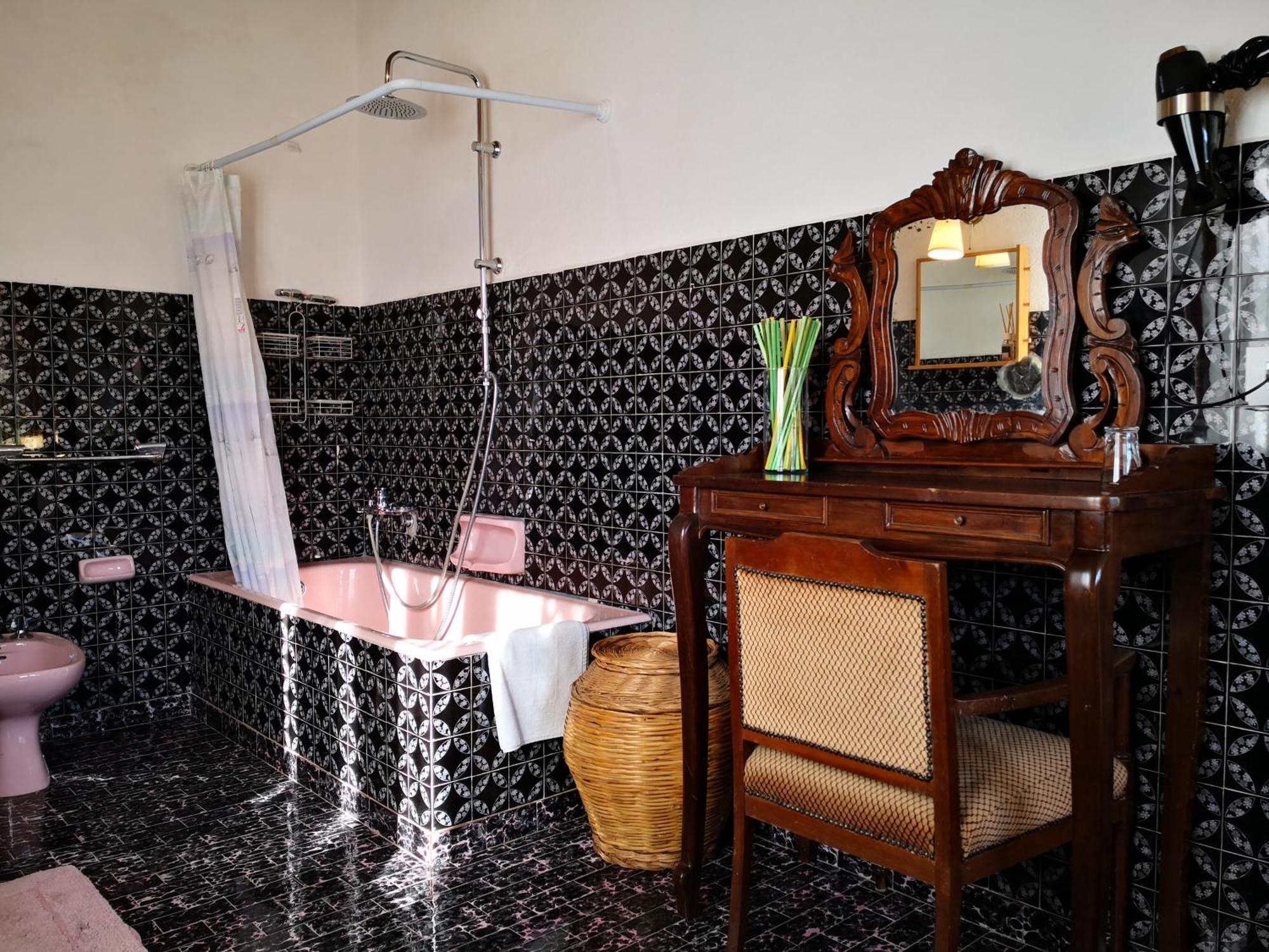 Bed and Breakfast Zia Chiarina San Nicolo Gerrei Pokój zdjęcie